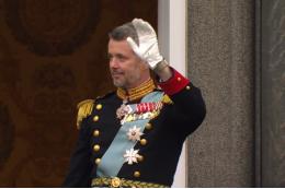 В Дании Фредерика X официально провозгласили королем