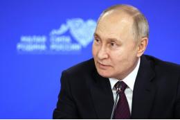 Путин: жителям Украины закомпостировали мозги