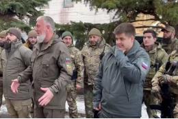 Адам Кадыров встретился с чеченскими бойцами в Мариуполе