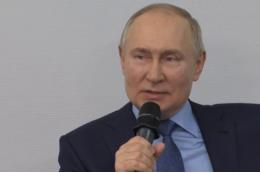 Путин на пальцах объяснил ситуацию с демографией