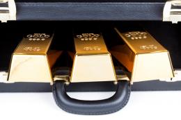 Россияне в 2023 году приобрели 95 тонн инвестиционного золота