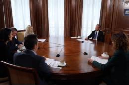 Медведев: РФ пока не с кем разговаривать в ЕС