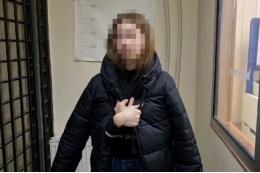 В Москве пассажирка электрички напала с ножом на двух попутчиков