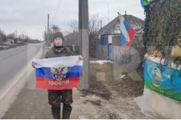 В ЛНР дети построили «блокпост», чтобы провожать бойцов ВС РФ на передовую