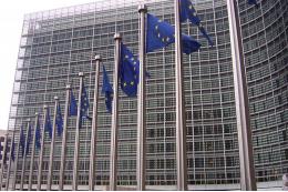 Песков: экономика ЕС страдает от тысячи санкций, введенных против РФ