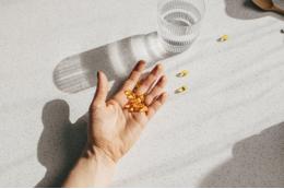 Врач Польнер развеяла миф об эффективности витаминов в таблетках