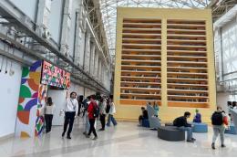 Открытую библиотеку на 24 тысячи книг показали в «Сириусе»