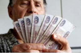 Социальные пенсии в РФ повысят с 1 апреля на 7,5%