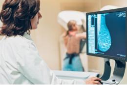 Врач Пучкова назвала главные правила снижения риска рака груди