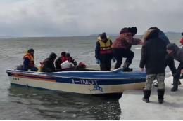 В Приморском крае оторвалась льдина с 50 рыбаками