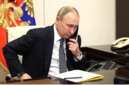 Путин провел телефонный разговор с главой Узбекистана Мирзиеевым