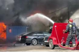 SHOT: в Сочи двое студентов попытались сжечь заживо семью из трех человек