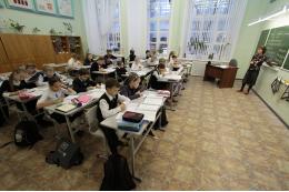 В школах ЛНР сократят объемы домашних заданий и контрольных работ