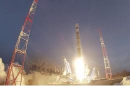 «Роскосмос»: старты ракет покажут на уличных экранах ряда городов РФ