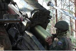 Российская САУ «Гиацинт-С» победила американскую гаубицу M777 в дуэли