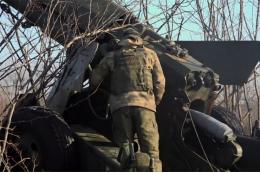 «РВ»: артиллеристы уничтожили предателя из РФ, примкнувшего к неонацистам