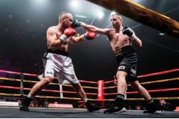 Боксеры из РФ выступят с флагом и гимном на чемпионате Европы в Белграде