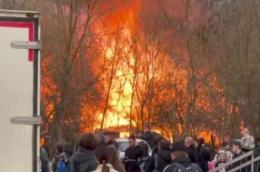 В Москве горит деревянный частный дом «бутовских коз»
