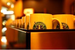 Medyatava: в Турции произошло нападение на кофейню Starbucks с дробовиком