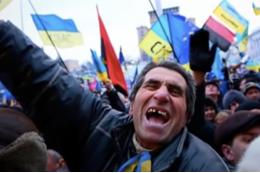 Рогов: загранпаспорта украинцев в Европе могут аннулировать